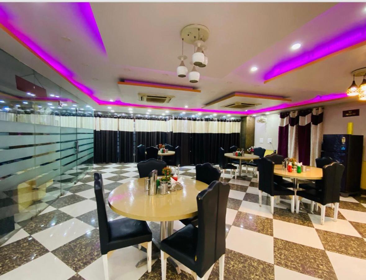 Basant Vihar International Hotell Gaya Eksteriør bilde