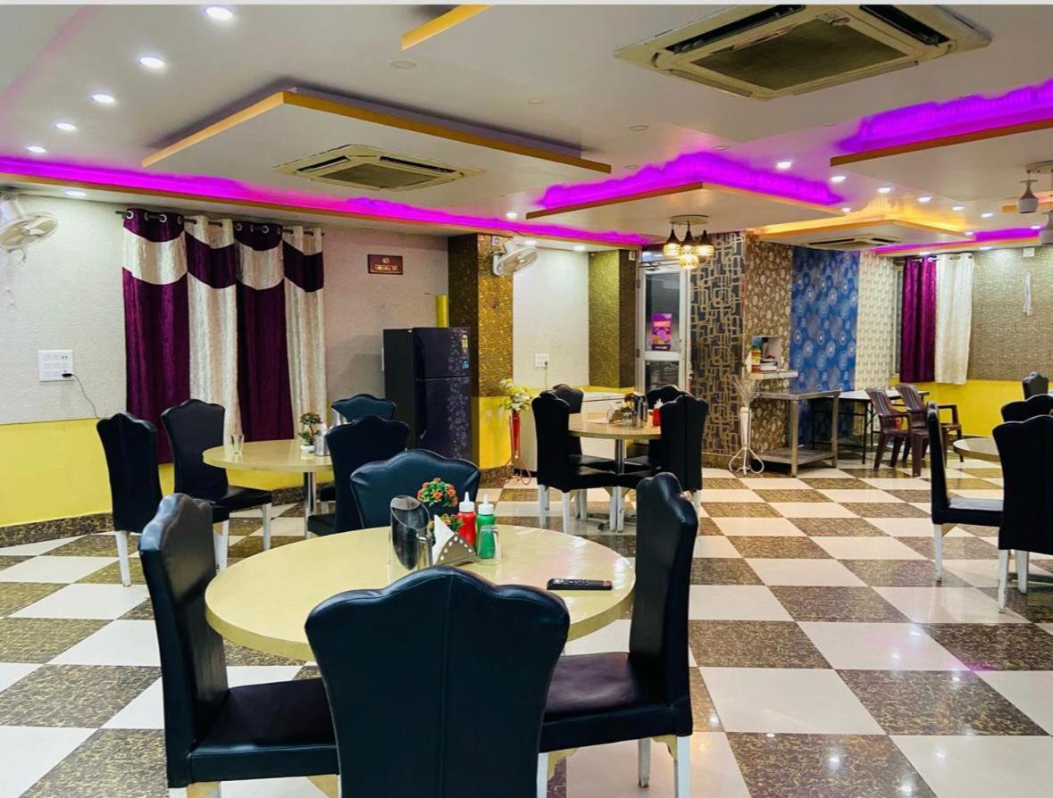 Basant Vihar International Hotell Gaya Eksteriør bilde